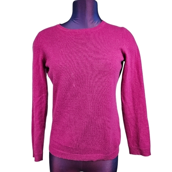 Charter Club Fuchsia 100% Cashmere Crew Neck Sweater Size XS‎ Women's M10 - Picture 1 of 9